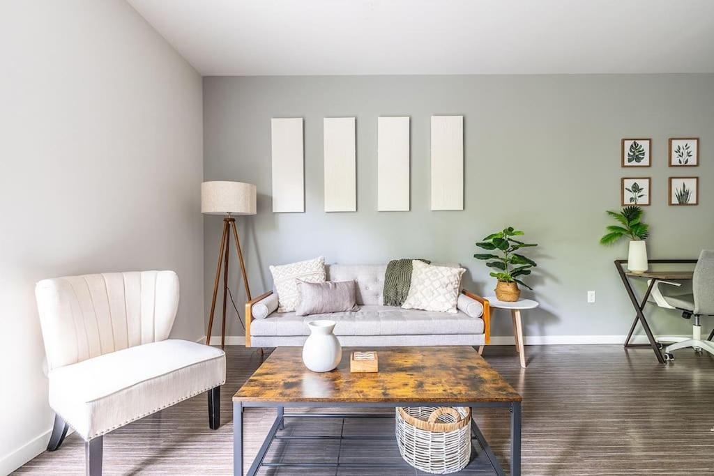 One Bedroom Luxury Apartment 西雅图 外观 照片